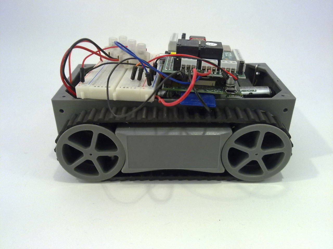 My Raspberry Pi web server - Building a remote control vehicle using a Raspberry Pi