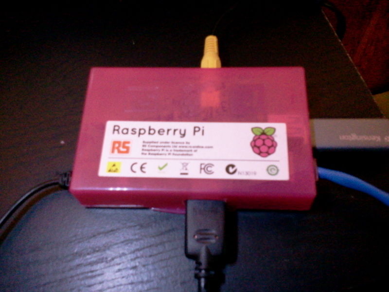 Raspberry Pi original shipping case hack
